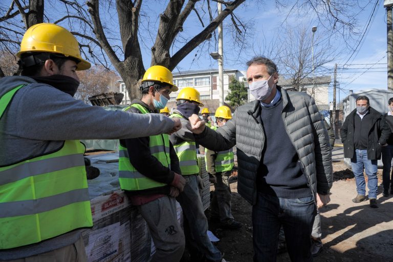 Gabriel Katopodis, Agustín Simone y Avelino Zurro recorrieron obras en Los Toldos