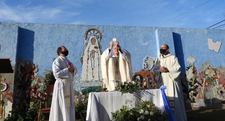 Convocatoria a los familiares que perdieron un ser querido en pandemia