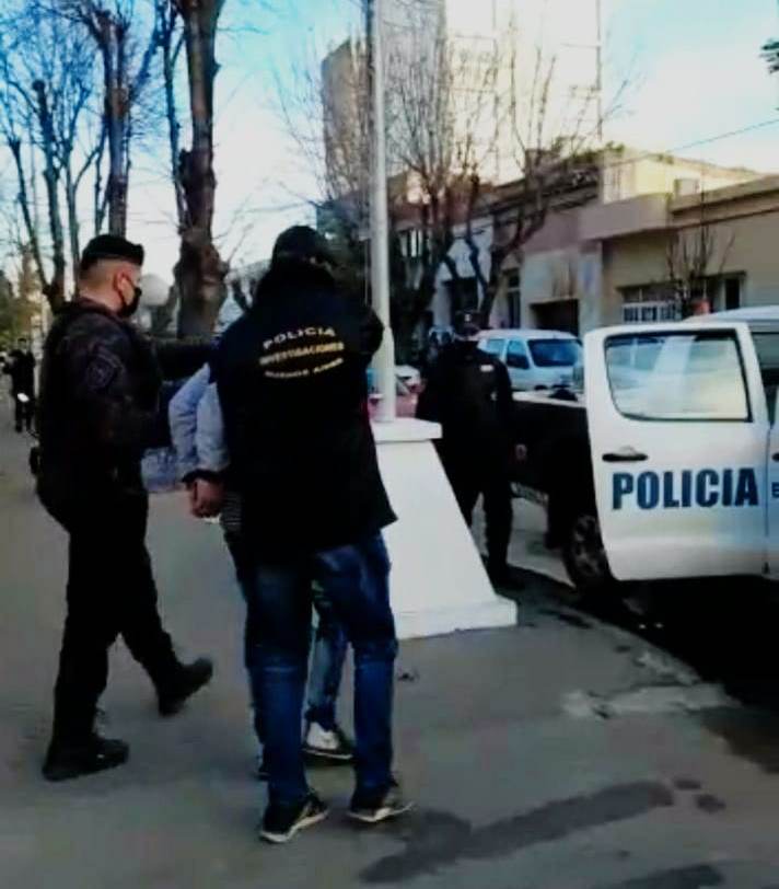 Es detenido un joven de 26 años por violencia de genero familiar