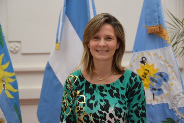 Juró como Secretaria de Salud de la comuna nuevejuliense, la Dra. María José Gentile