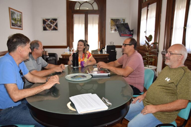 María José Gentile recibió al Jefe de Zona V de la Dirección de Vialidad