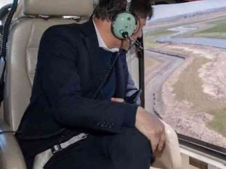 Kicillof estuvo en Nueve de Julio por avería de su avión pero el Hospital se puso en guardia para atender su salud