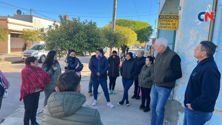 Vecinos de Dudignac reclaman ante excesivas facturas de luz