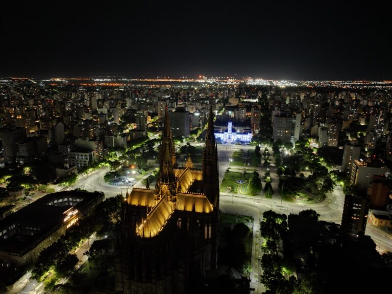 La Catedral de La Plata volverá a brillar desde el Proyecto de Iluminación y Recuperación del Campanario